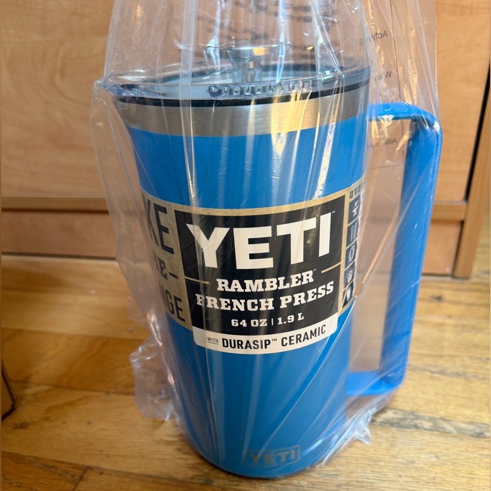 YETI Rambler 64 oz French Press - Blue